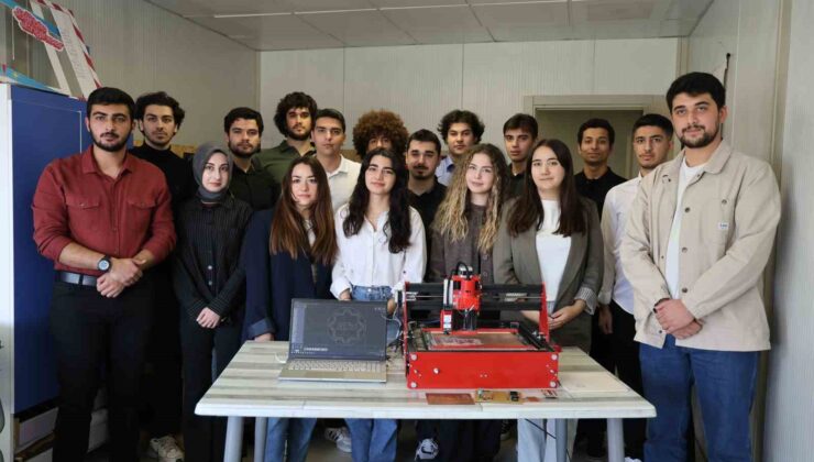 Üniversite öğrencilerinden yerli CNC makinesi