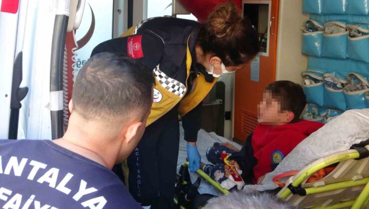 Yangından kurtarılıp ambulansa alındı, hastaneye gideceğini öğrenince “Annemin parası yok ama” dedi