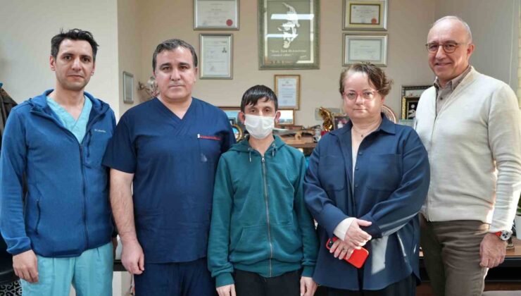 25 bin kişi arasında böbreği ikiz gibi uyumlu çıktı, 6 aylık kızına kavuştu