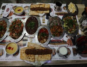 Adana Kebap, iftarda hem gözü hem de mideyi doyuracak