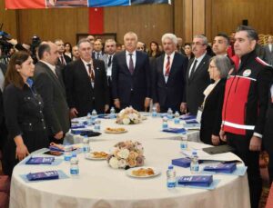 Adana’da “6 Şubat Sonrası Neredeyiz? Durum Değerlendirme ve Planlama Çalıştayı” yapıldı.