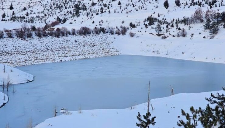 Akdeniz’in Sibirya’sı  Göksun’da değirmendere göleti dondu