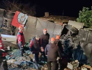 Antalya’daki yolcu otobüsü kazasından ölüm haberi geldi