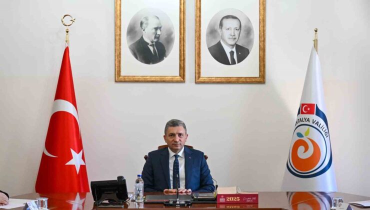 Antalya’ya 2025 turizm şehri ödülü