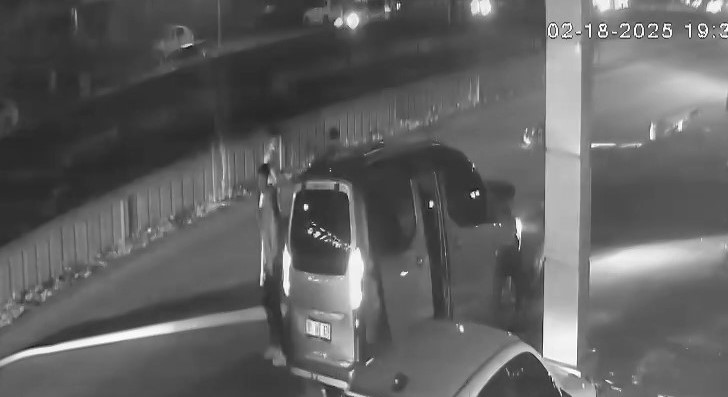 Arkadan çarpan süürücü elektrikli bisiklet sürücüsünün ölümüne sebep oldu