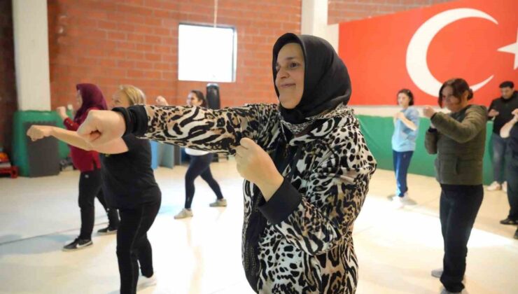 Çukurovalı kadınlar yakın savunmayı öğreniyor
