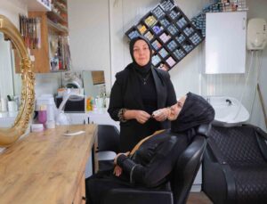 Depremzede kadın, “Depremi herkes yaşadı ama herkes hissetmedi”