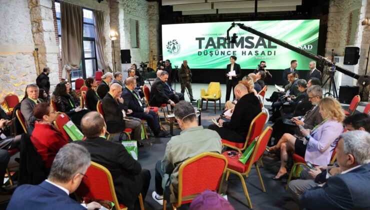 “Düşünce Hasadı” programı Adana’da gerçekleştirildi