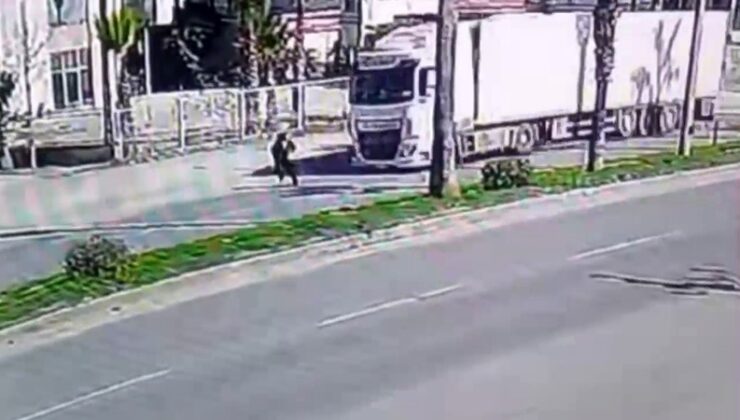 Karşıya geçmeye çalışan kıza tır çarptı: O anlar kamerada