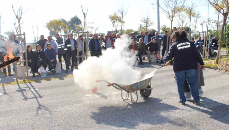 Manavgat ve Kemer’de yangın söndürme tatbikatlı eğitim