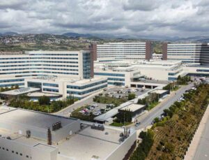 Mersin Şehir Hastanesi, depremde bölgenin yükünü sırtlandı