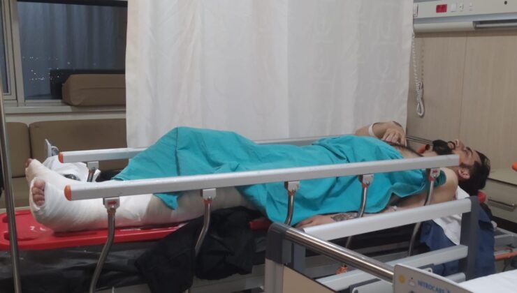 Mersin’de düşerek yaralandıktan sonra tutuklanan gencin yakınları tedavi sürecinin tamamlanmasını istiyor