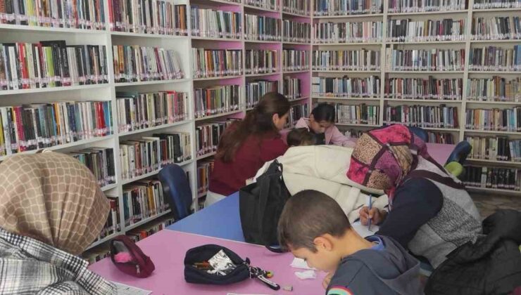 Mersin’de ’Resimli Çengel Bulmaca’ etkinliği düzenlendi