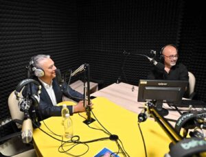 Muratpaşa sakinleri podcast atölyesi ile buluşuyor