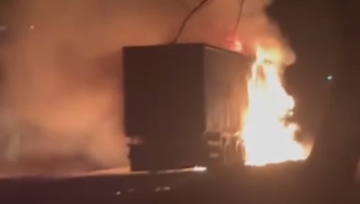 Osmaniye’de gübre yüklü kamyon alev alev yandı