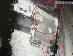 Seyyar köftecinin ölümden saniyelerle kurtulduğu anlar kamerada