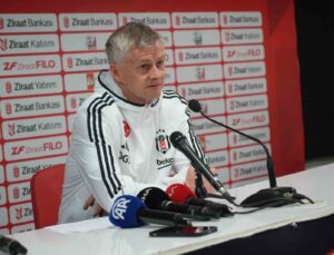 Solskjaer’den yabancı hakem sorusuna yanıt: “Hakemlerle ilgili iyi düşüncelerim var”