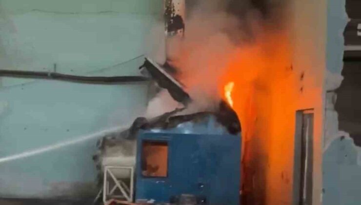 Tarsus’ta sunta fabrikasında çıkan yangın söndürüldü