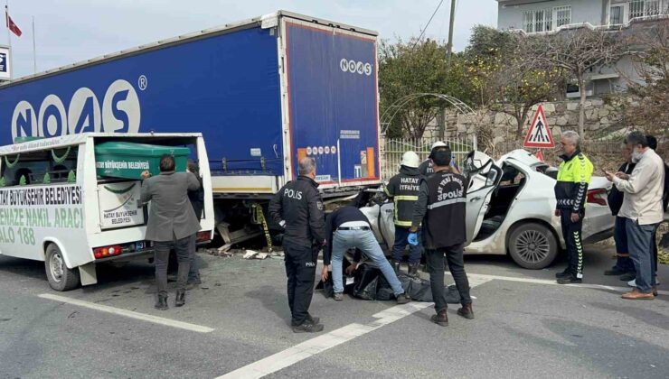 Tırla çarpışan Fiat otomobil sürücüsüne mezar oldu