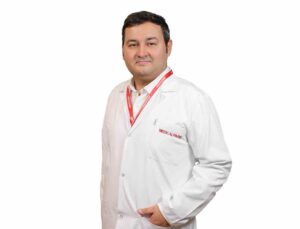 Uzm. Dr. Aşık: “Genç yaşta görülen bel ağrıları romatizma kaynaklı olabilir”