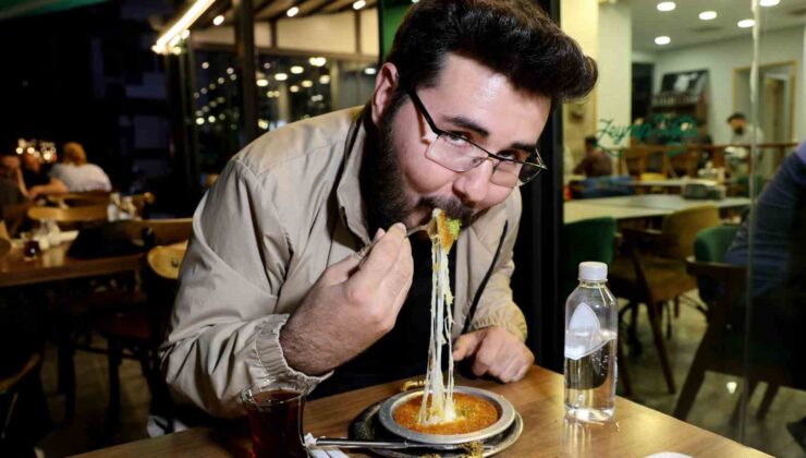 Adana’da iftar sonrası tatlıcılara rağbet arttı