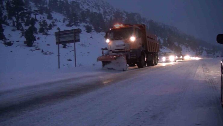 Antalya-Konya kara yolu tır ve çekicilerin geçişine yeniden açıldı