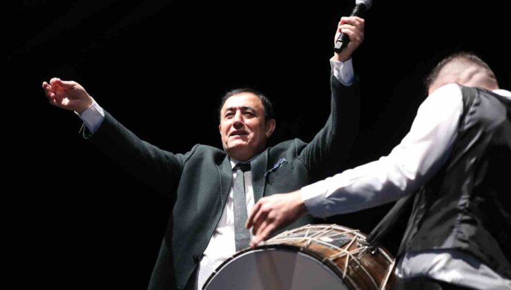 Antalya’da Mahmut Tuncer rüzgarı