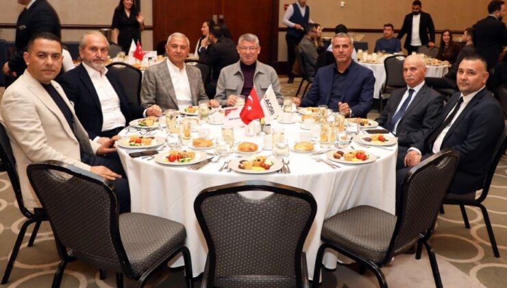 AOSB ailesi geleneksel iftar programında bir araya geldi
