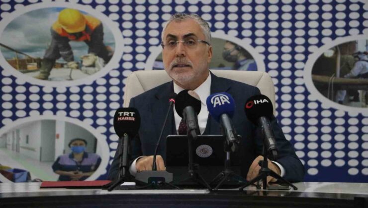 Bakan Işıkhan: “Genç nüfusta işsizlik oranı bir önceki aya göre 0,8 puan, bir önceki yıla göre 1,9 puan azalarak yüzde 14,9 seviyesine geriledi”
