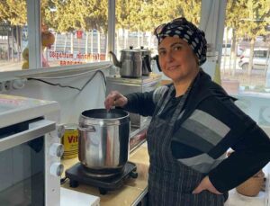 Depremde evi ve işyeri yıkıldı konteyner çarşıda hayata sıfırdan başladı