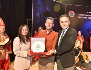Down Sendromlular Günü Senfonik Türküler Konseri, müzikseverlere unutulmaz bir akşam yaşattı
