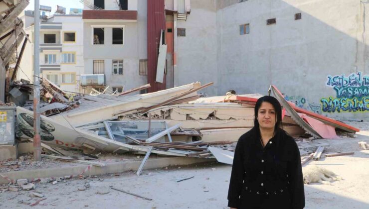 Ekmek teknelerinin üzerine 3 katlı bina çöken kadın gözyaşlarına hakim olamadı