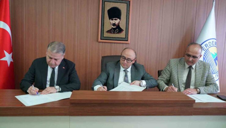 Erdemli Belediyesinden LGS ve YKS’ye girecek öğrencilere destek