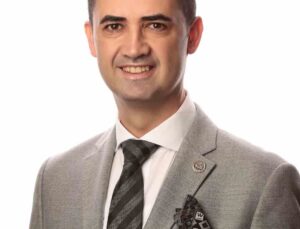 Gelendost Belediye Başkanı Özmen gözaltına alındı