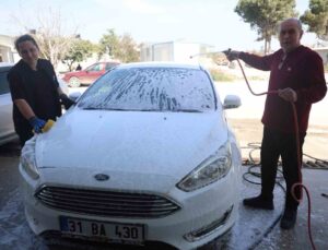 Gelin ve kayınpeder ortak olup kendi iş yerlerini açtı