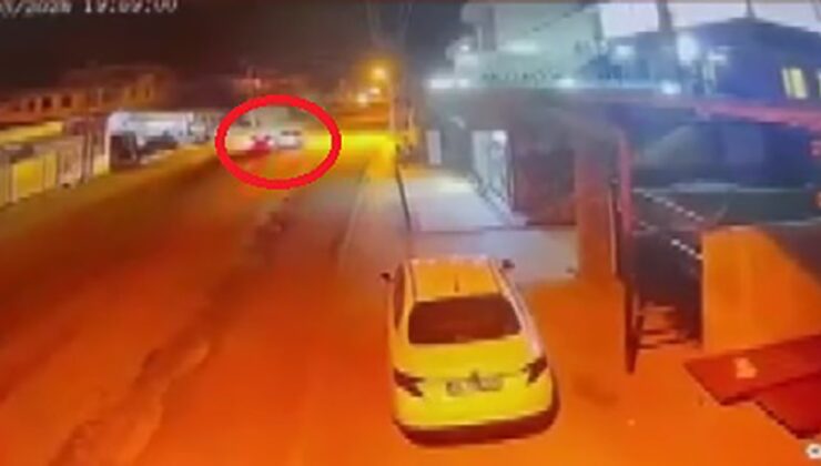 Hatay’da 2 kişinin yaralandığı kaza kamerada