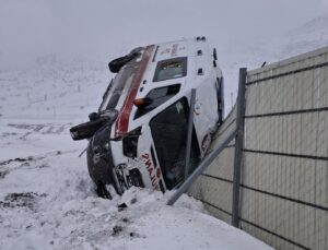 Kahramanmaraş’ta ambulans kazası: 3 yaralı