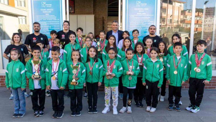 Manavgatlı sporculardan yüzmede büyük başarı