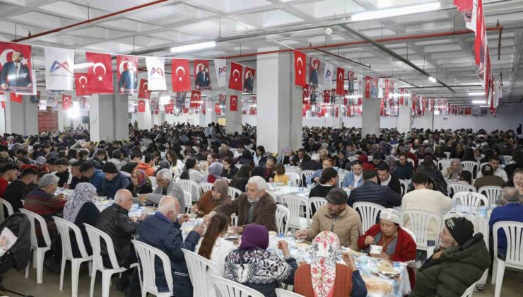 Mersin Büyükşehir Belediyesinin Ramazan coşkusu Bozyazı’da devam etti