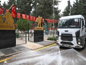 Mersin’de cami, cemevi ve kiliselerin bayram temizliği yapıldı