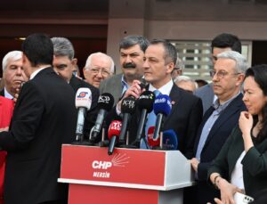 Mersin’de CHP’liler Ekrem İmamoğlu için toplandı
