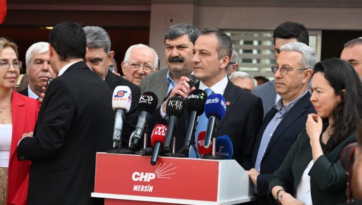 Mersin’de CHP’liler Ekrem İmamoğlu için toplandı