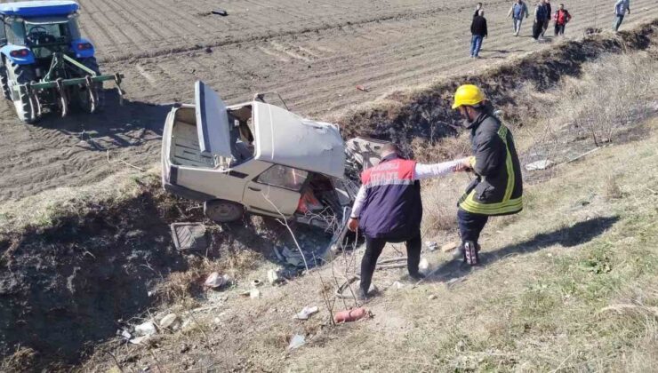 Osmaniye’de 2 otomobilin karıştığı kazada ölü sayısı 3 yükseldi