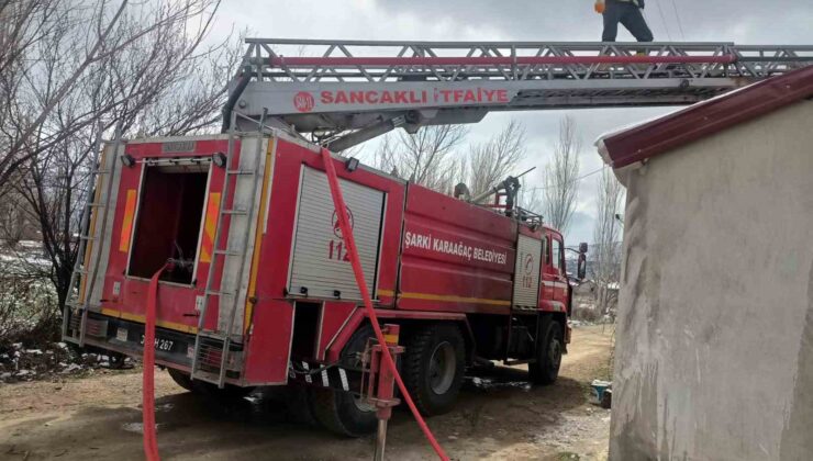 Şarkikaraağaç’ta baca yangını