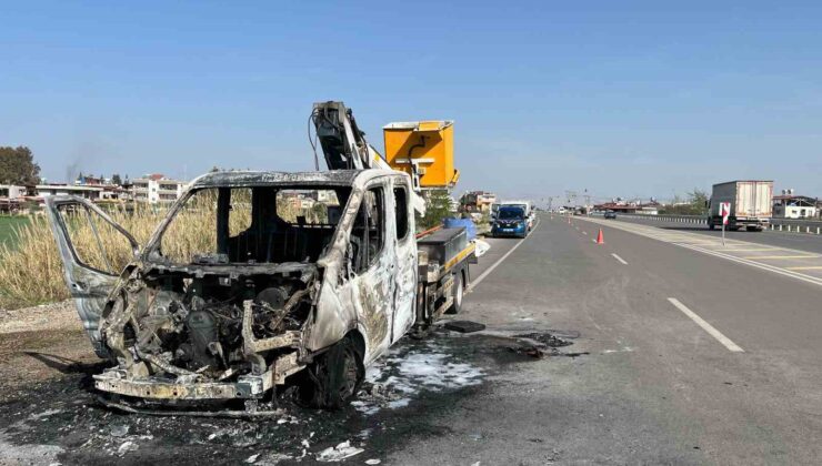 Seyir halindeki vinç alevlere teslim oldu