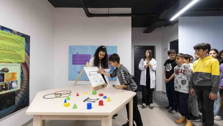 Tarsus Aratos Matematik Evi’nde ’Dünya Pi Günü’ etkinliği düzenlendi