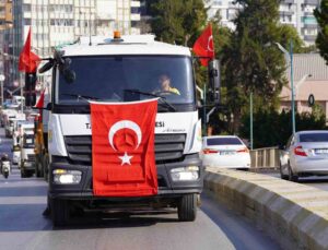Tarsus Belediyesi bünyesine kazandırdığı 39 yeni araçla filosunu güçlendirdi