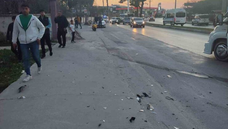 Tarsus’ta trafik kazası: 3 yaralı