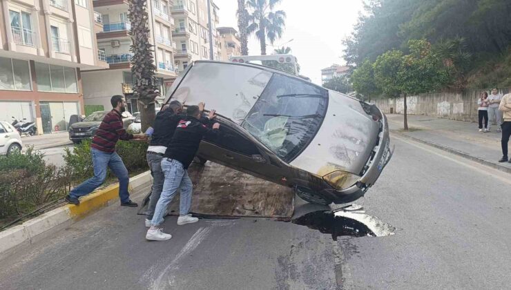Virajı alamayan otomobil takla attı, sürücü yaralandı