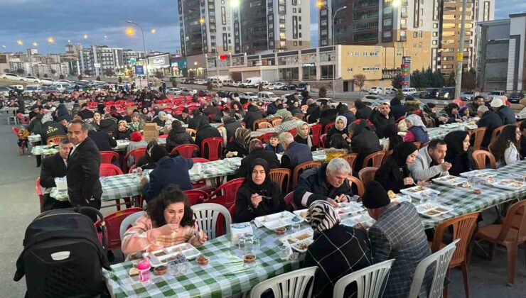 Yirmiikigün Mahallesi’nde 22’nci Ramazan’ın, 22’nci iftarı